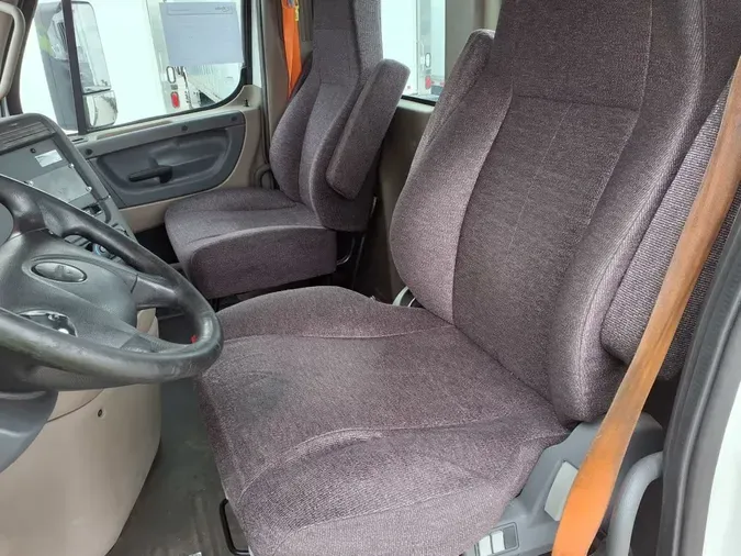 2017 FREIGHTLINER/MERCEDES CASCADIA 125