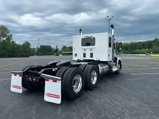 2025 Kenworth T680