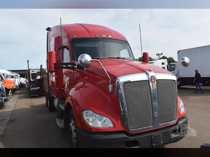 2015 KENWORTH T680