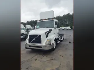 2015 VOLVO VNL64TRACTOR