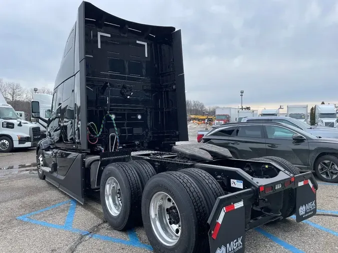 2026 VOLVO VNL64T860600c6d03909c09b1dfe2ea25e34d6ae9