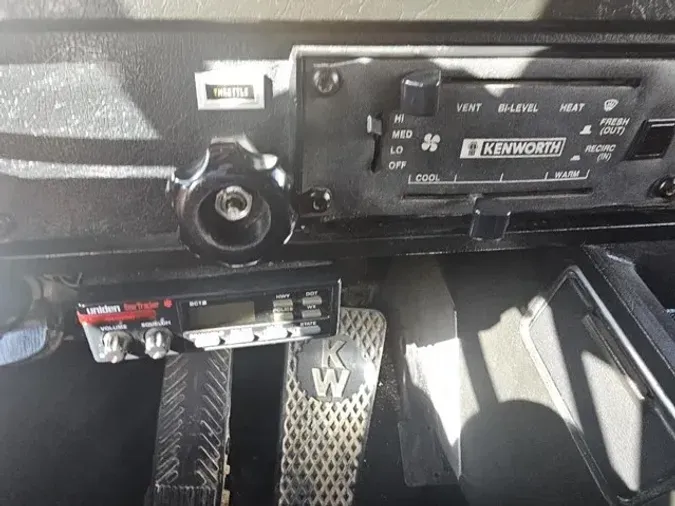 1989 KENWORTH T600