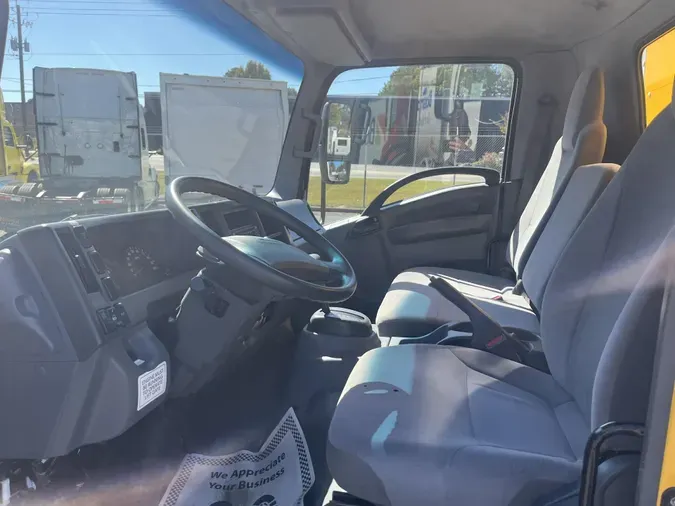 2018 Isuzu NPR600eca6aba68c9a954c774e10cddb63f