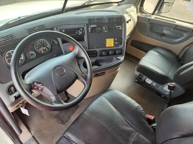 2019 FREIGHTLINER/MERCEDES CASCADIA 125