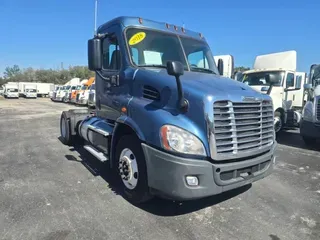 2018 FREIGHTLINER/MERCEDES CASCADIA 113