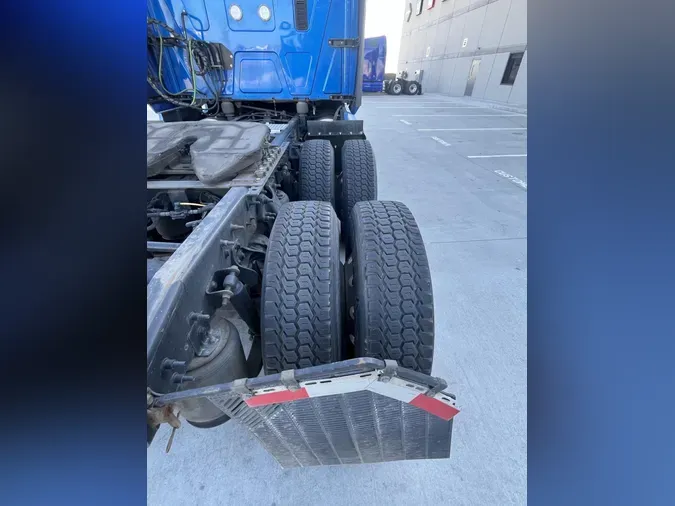 2022 International LT625