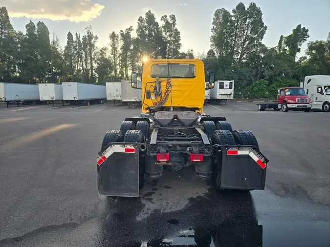2020 NAVISTAR INTERNATIONAL LT625 DAYCAB T/A60186b70292f37b4912b1b10b533d863