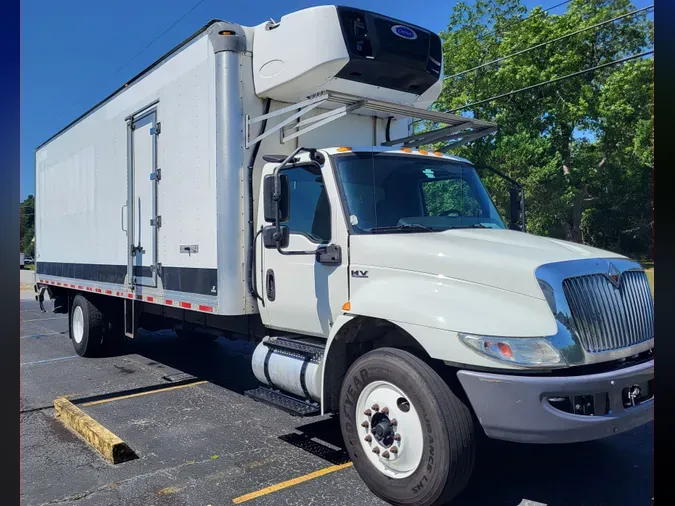 2020 NAVISTAR INTERNATIONAL MV607 (4X2)