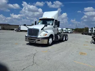 2019 NAVISTAR INTERNATIONAL LT625 DAYCAB T/A