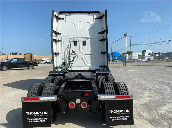 2017 FREIGHTLINER CASCADIA 125 EVOLUTION