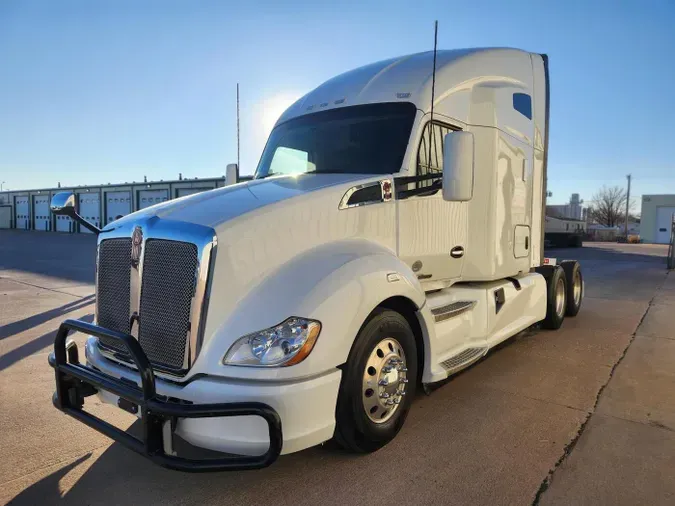 2021 Kenworth T680