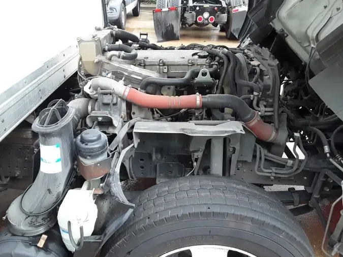 2018 ISUZU NPR