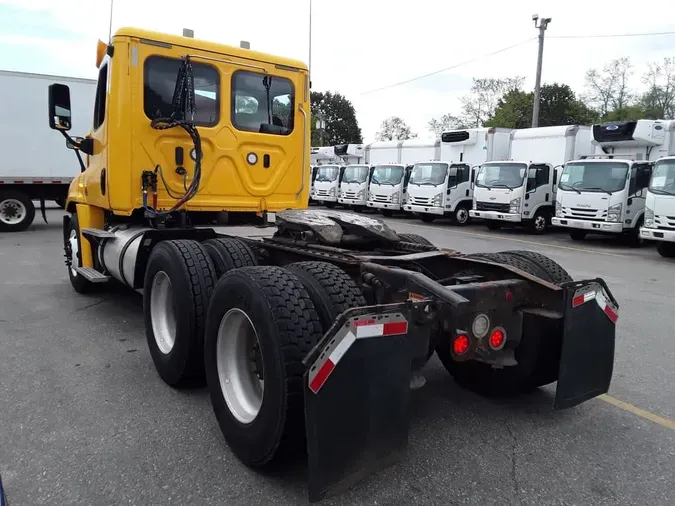 2018 FREIGHTLINER CASCADIA 125