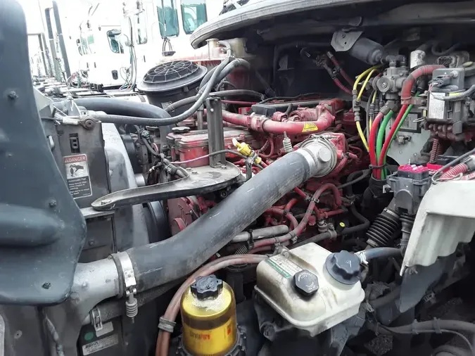 2018 FREIGHTLINER M2 106