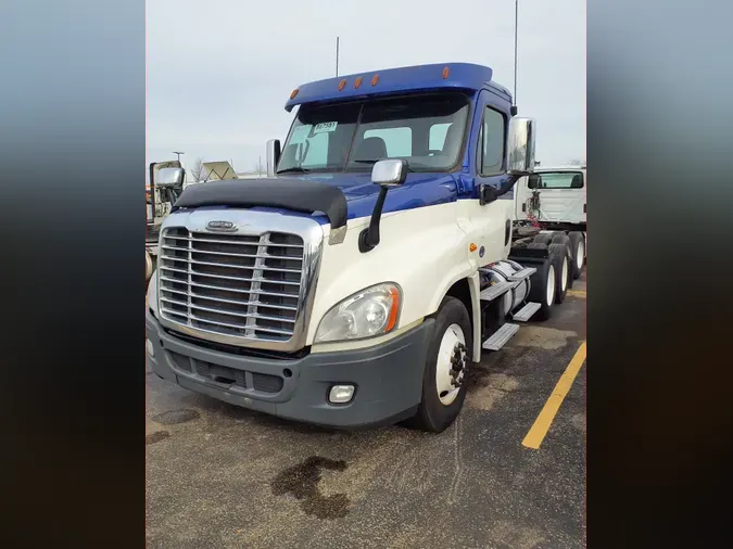 2019 FREIGHTLINER/MERCEDES CASCADIA 125602ddf0cc4d906aade9b87eebf69a4f6