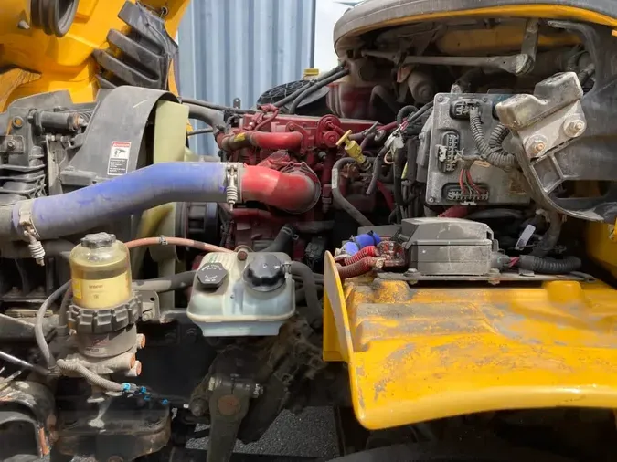 2021 FREIGHTLINER/MERCEDES M2 106