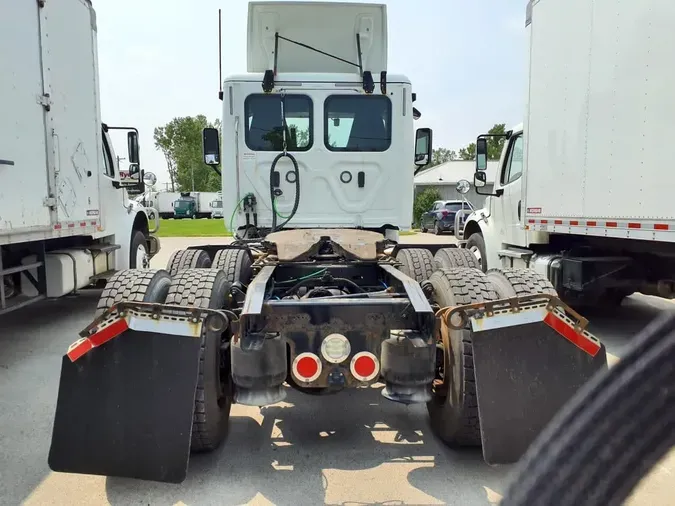 2018 FREIGHTLINER CASCADIA 125
