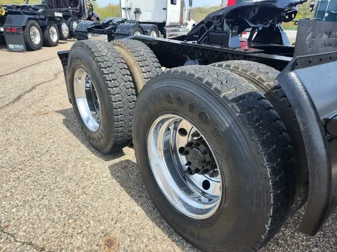 2011 WESTERN STAR 4900