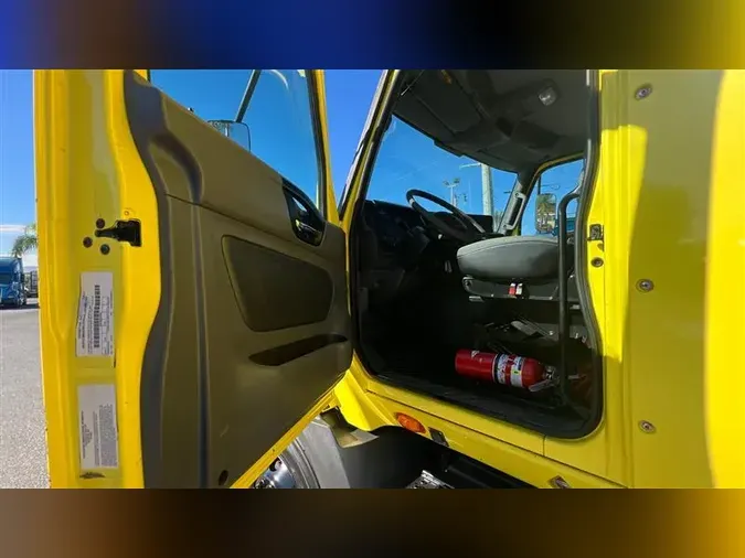 2020 INTERNATIONAL RH613