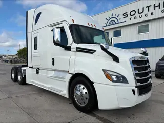 2022 Freightliner PT126SLP