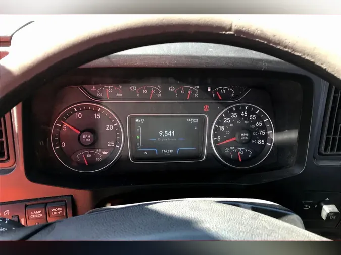 2020 INT LT625 6x4