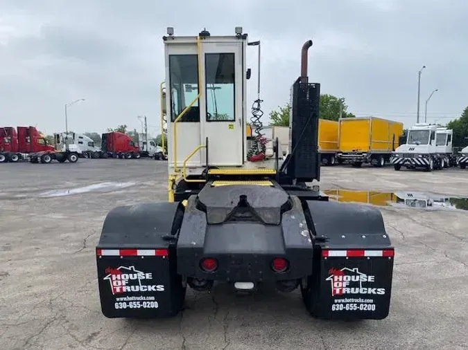 2022 AutoCar ACTT42