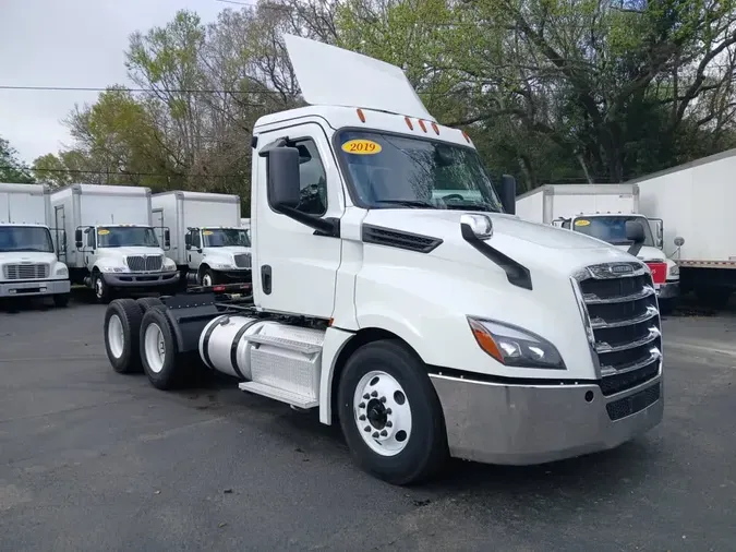 2019 FREIGHTLINER/MERCEDES NEW CASCADIA PX12664