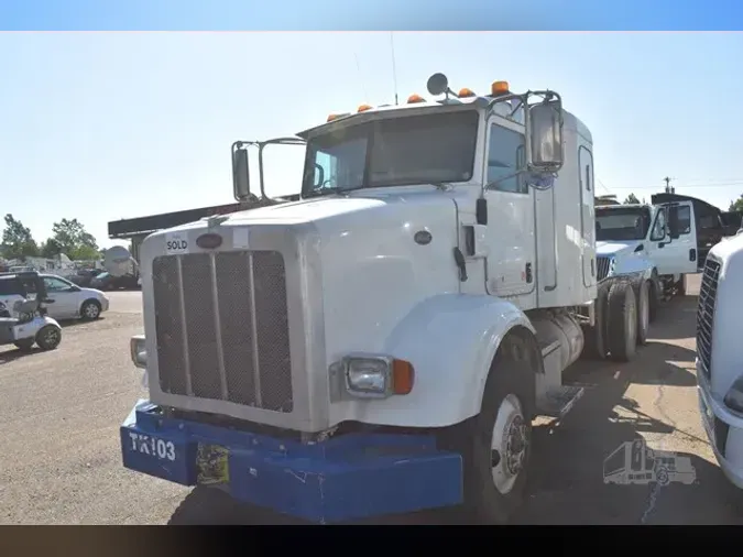 2015 PETERBILT 365