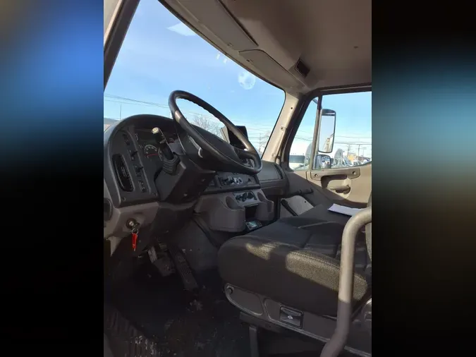2019 FREIGHTLINER/MERCEDES M2 112604d044c163e1008652816d34e5d0ffd
