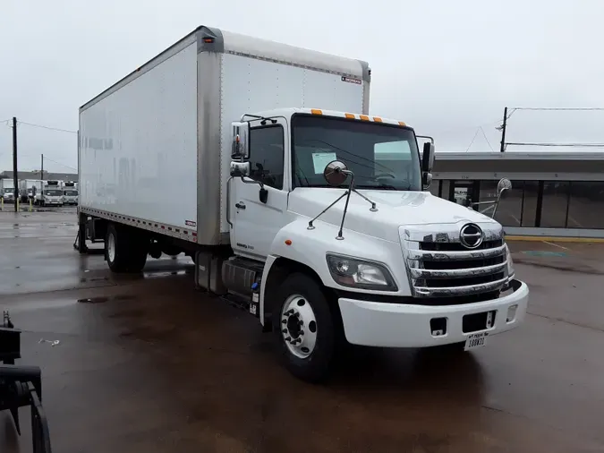 2019 HINO HINO 268