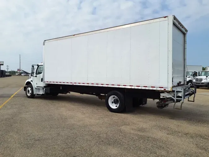 2018 FREIGHTLINER M2 106