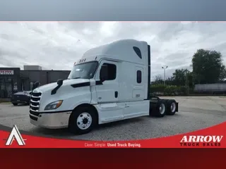 2020 FREIGHTLINER CASCADEVO1