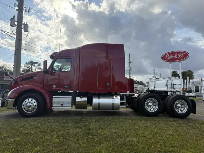 2022 Peterbilt 579