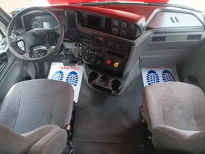 2019 NAVISTAR INTERNATIONAL LT625 SLPR CAB