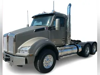 2026 Kenworth T880