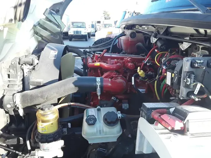 2020 FREIGHTLINER/MERCEDES M2 106605a55aa22ad0d629f49b9c3dd87c03d