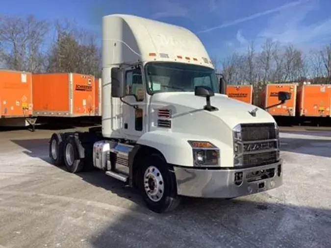 2020 Mack Anthem605cdab2c1a3452b8cd5101ea582e4a5