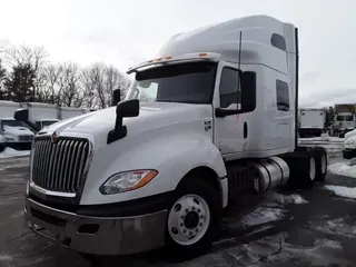 2020 NAVISTAR INTERNATIONAL LT625 SLPR CAB