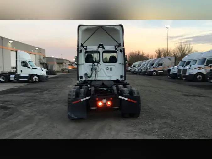 2019 Freightliner Cascadia