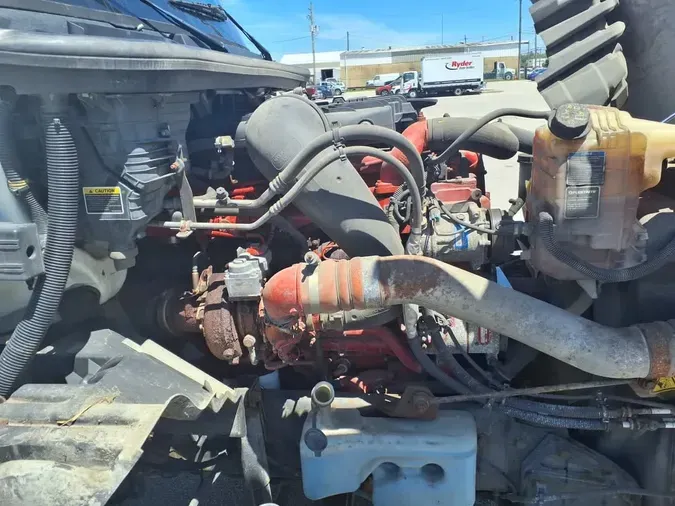 2019 NAVISTAR INTERNATIONAL LT625 DAYCAB T/A606731d591bf41795f6b0890dc6f5290