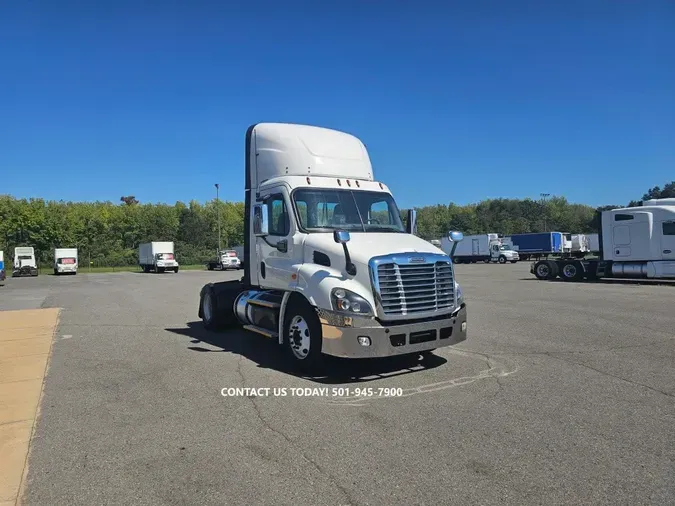 2018 FREIGHTLINER CASCADIA 113