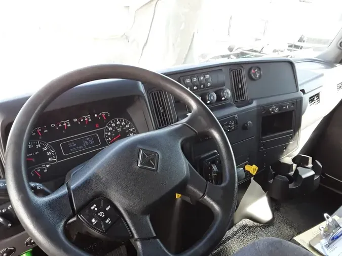 2020 NAVISTAR INTERNATIONAL MV607 (4X2)