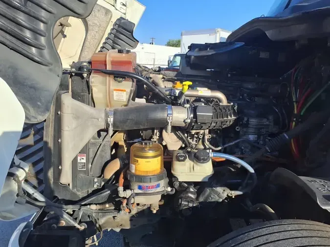 2018 FREIGHTLINER/MERCEDES CASCADIA 125