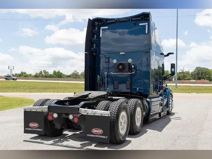 2020 PETERBILT 579