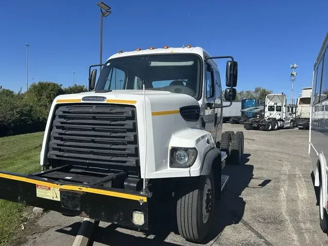 2016 Freightliner 108SD