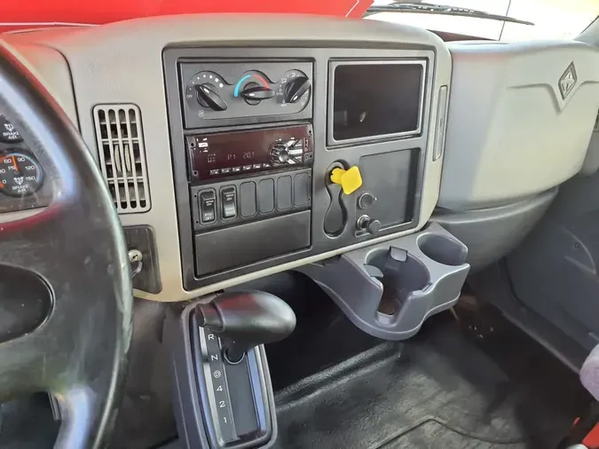 2017 NAVISTAR INTERNATIONAL 4300
