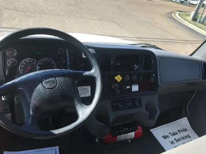 2018 Freightliner M2