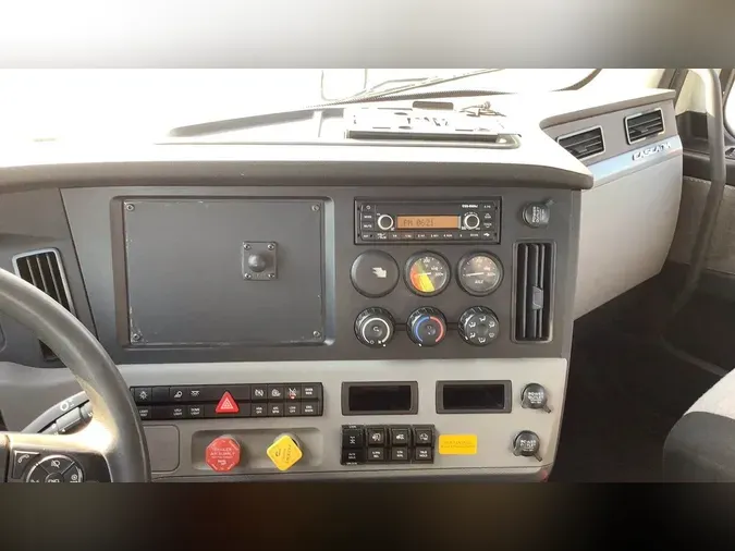 2019 Freightliner Cascadia 126607289b812754a316fa7127ff41132ef