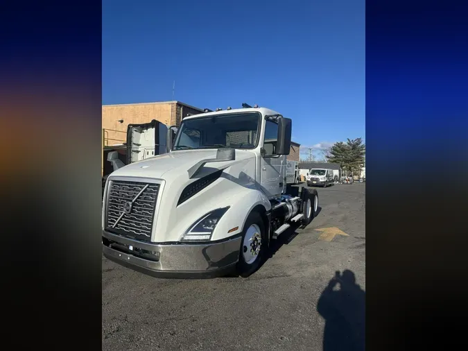 2019 VOLVO VNL64T-30060728dc27a2983a059649ea8e6be4fca