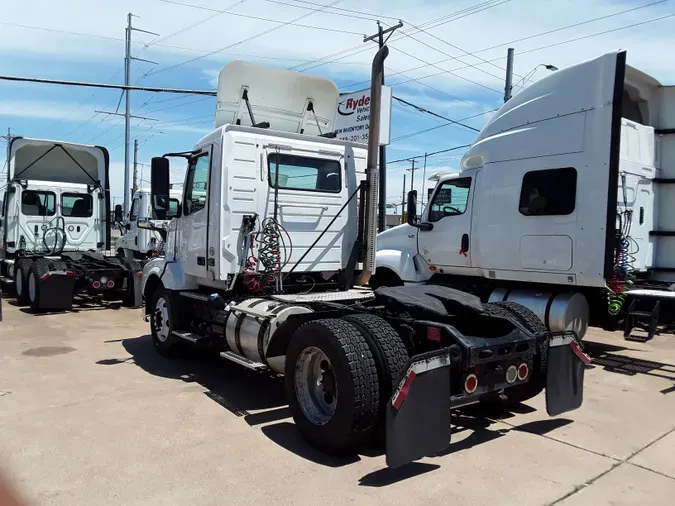 2016 VOLVO VNL42TRACTOR